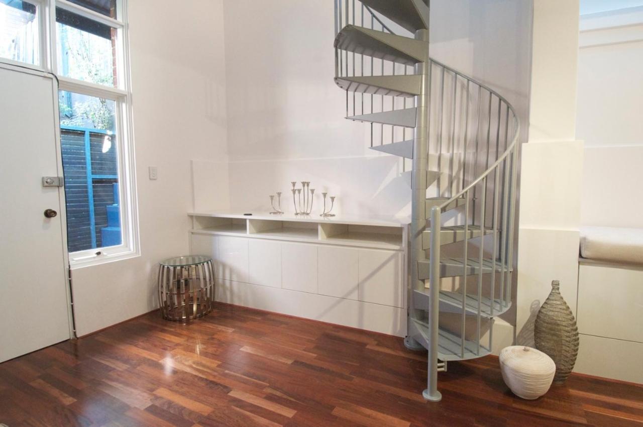 Two-level With Courtyard Sydney